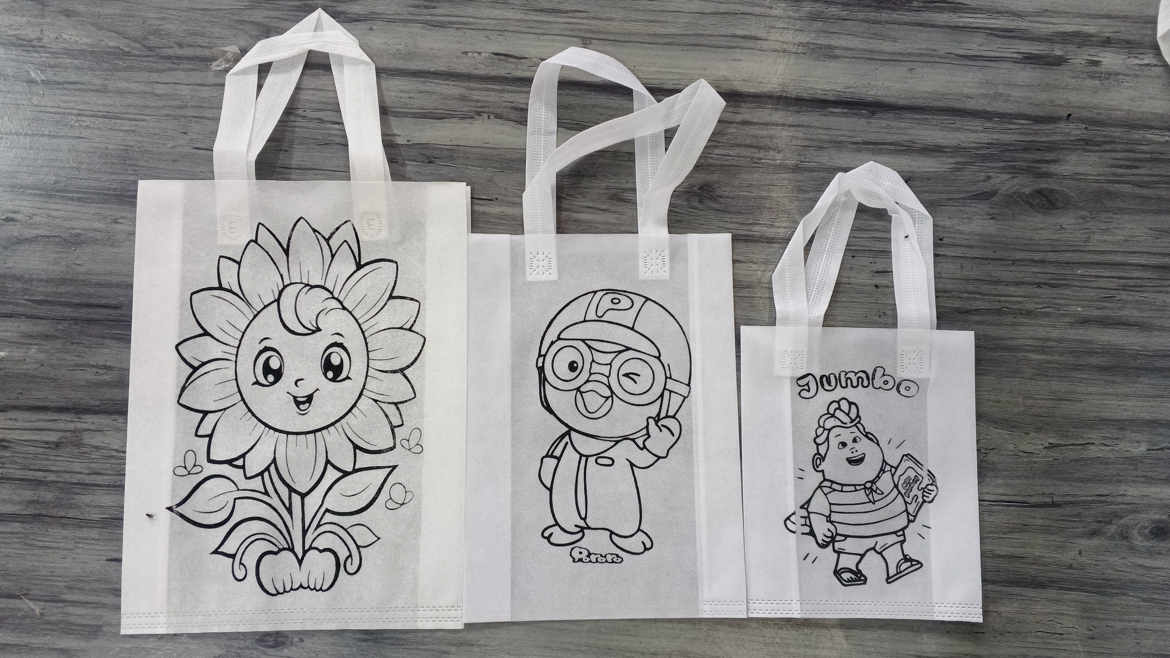 Tas Spunbond Mewarnai